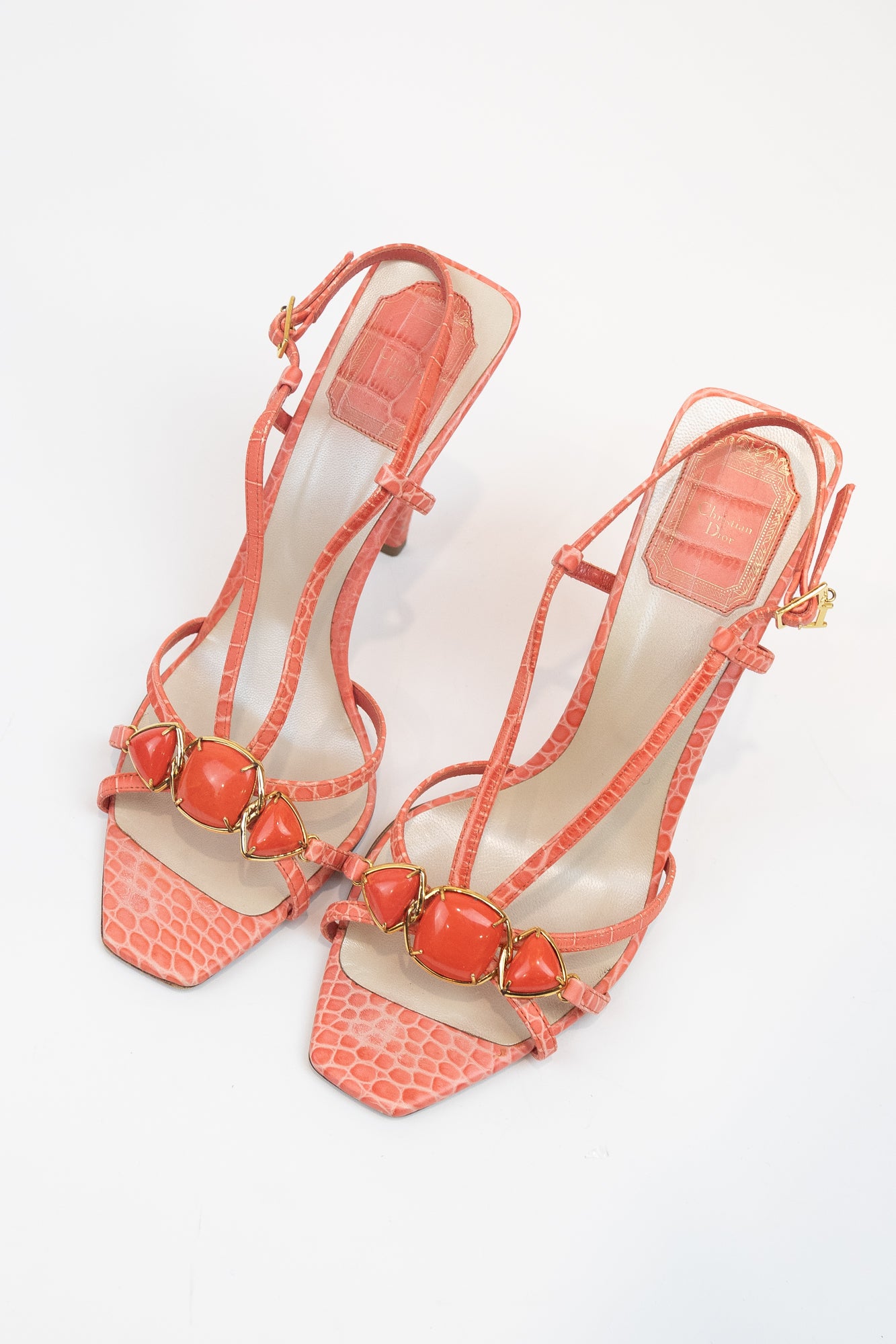 Croc Coral Stone Strappy Sandals