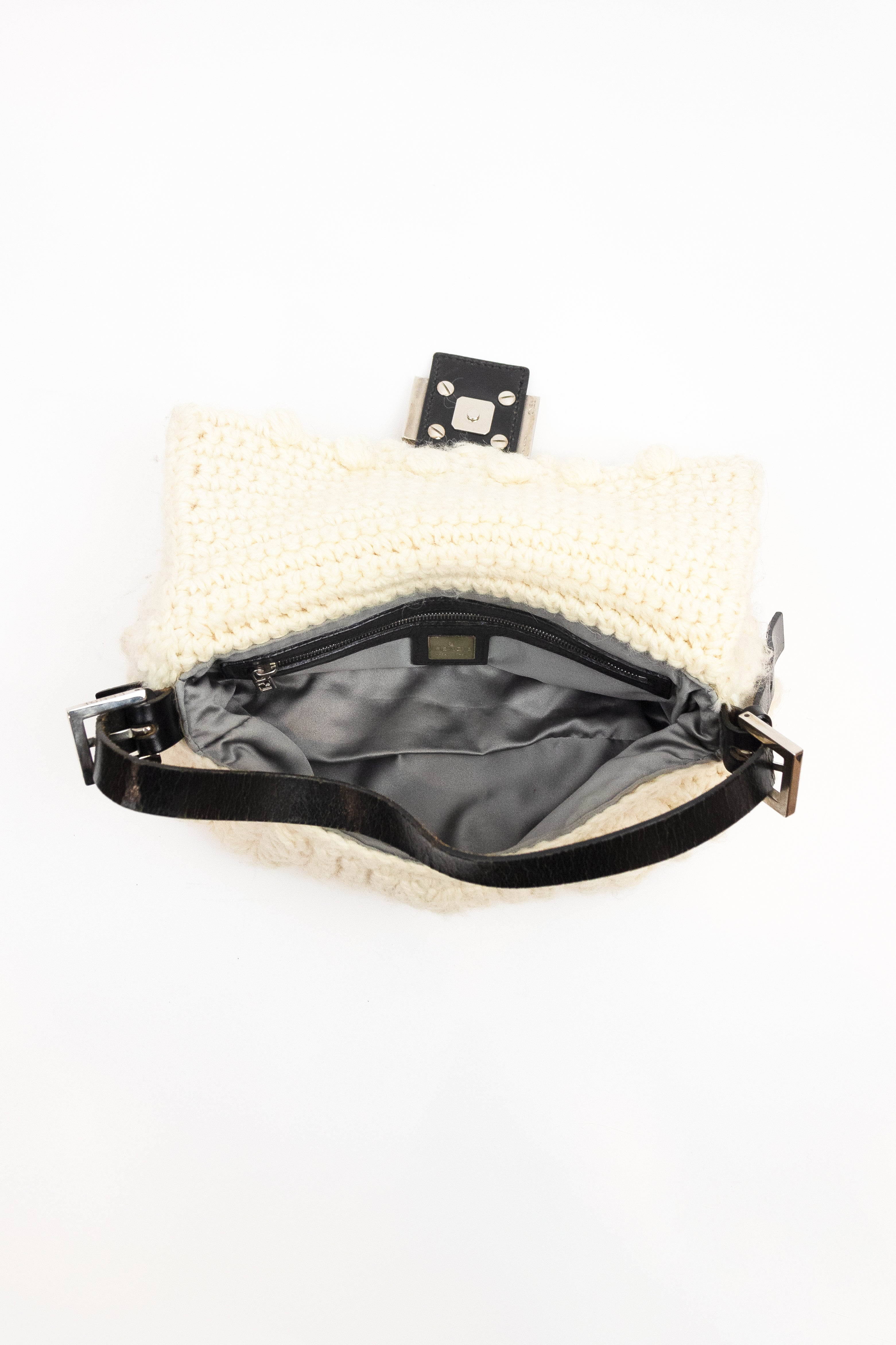 Cream Knit Baguette Shoulder Bag Wool/Leather