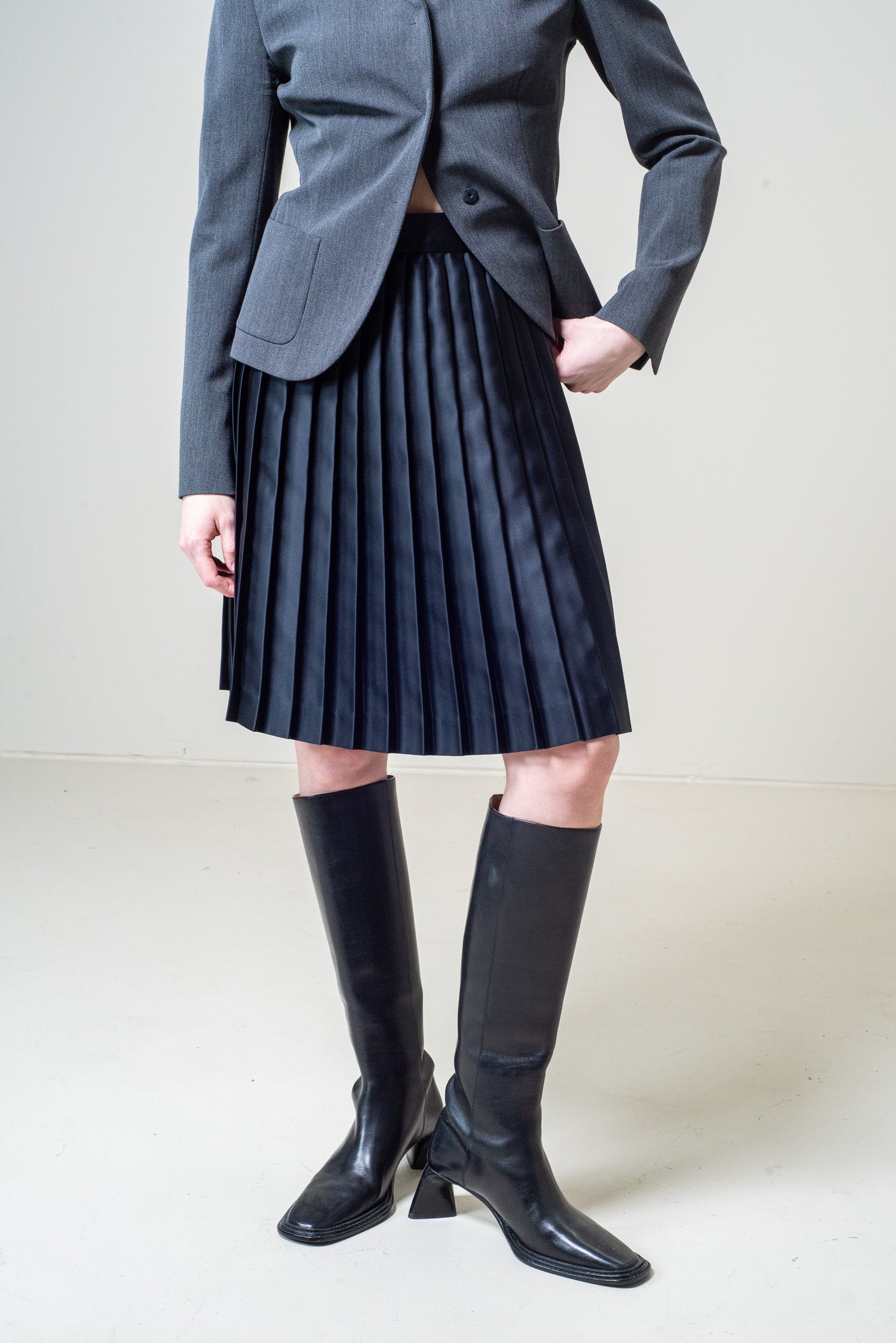 Black Pleated Mini Skirt