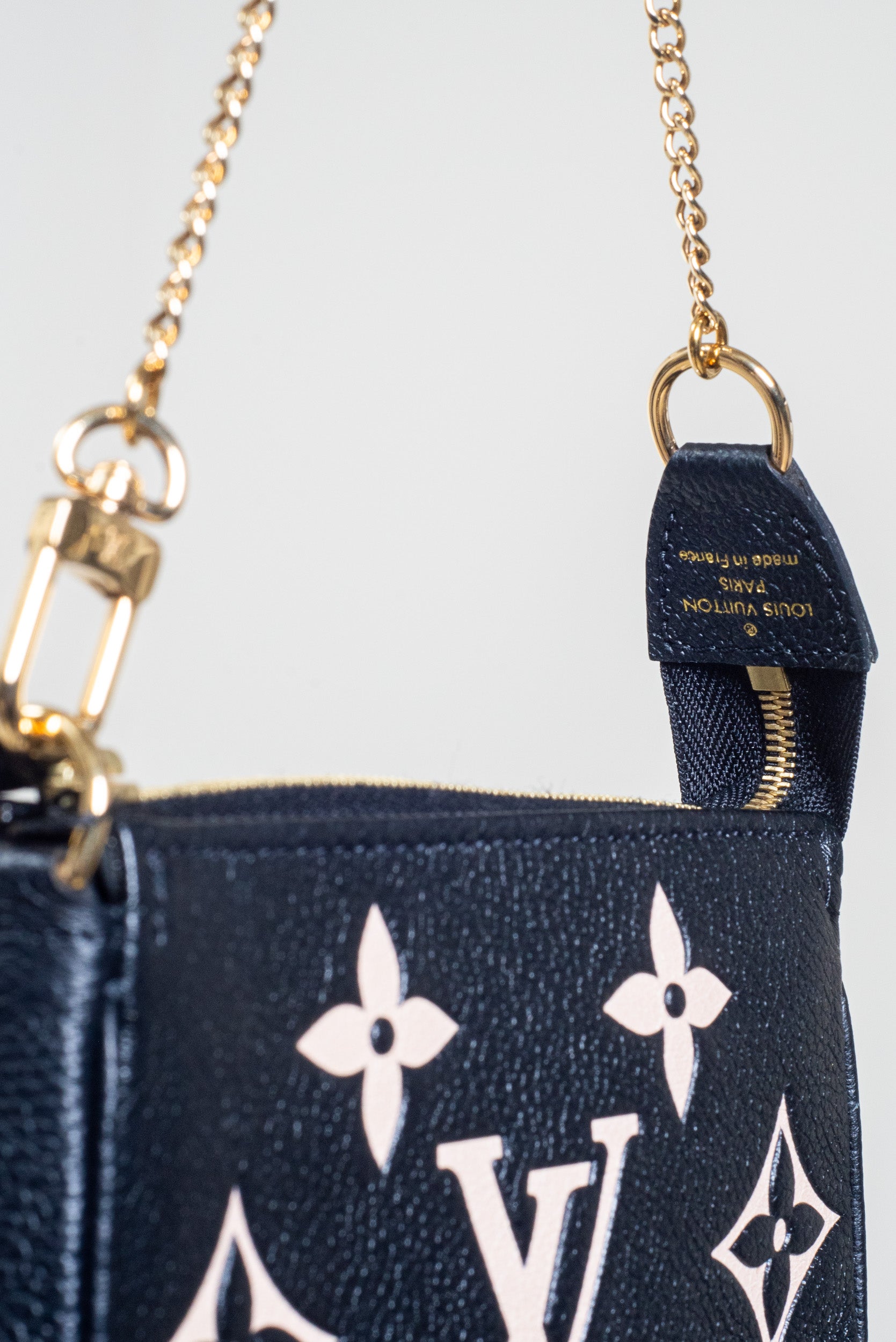 Black Mini Empreinte Pochette