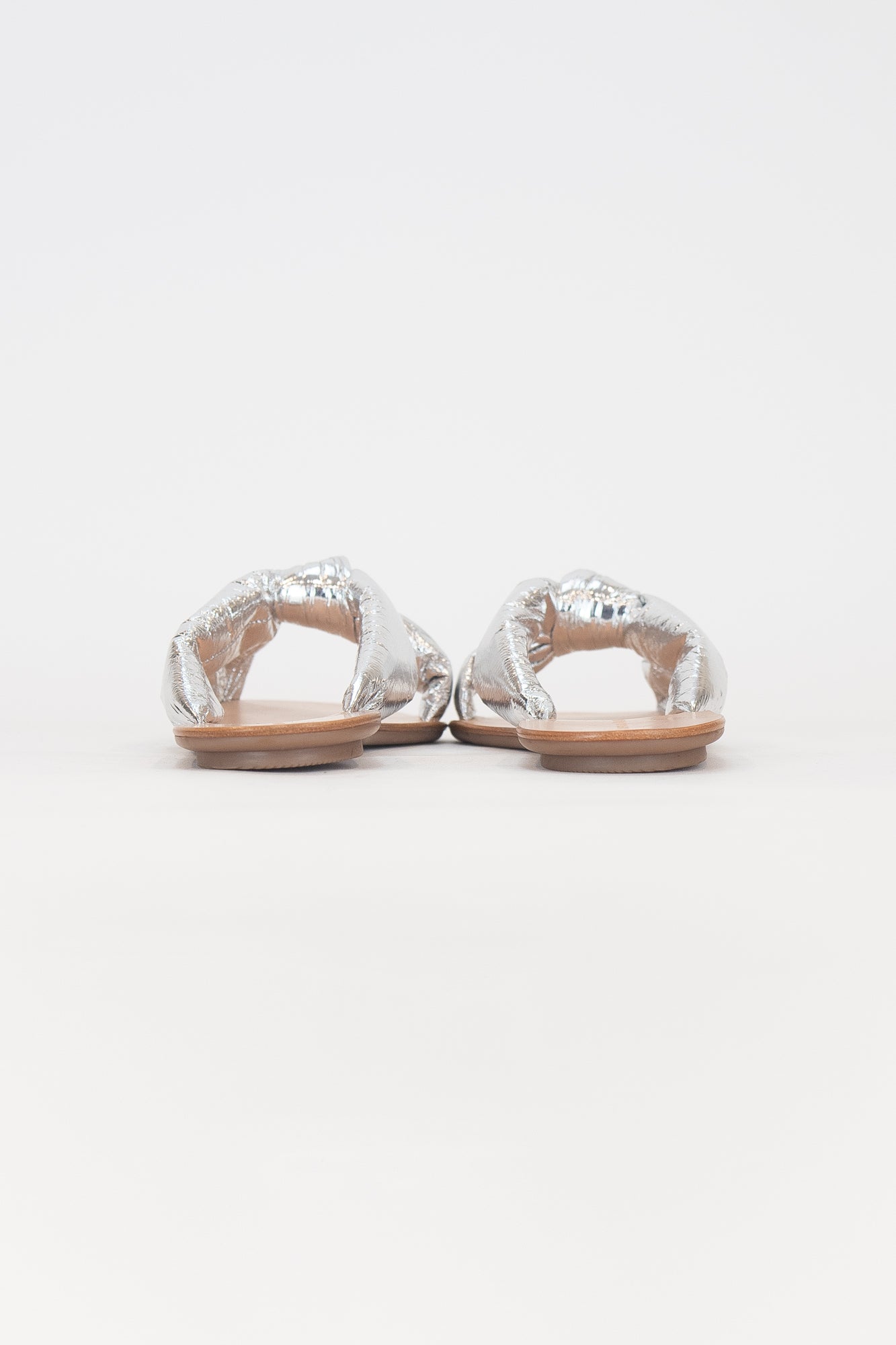 Silver Puff Knot Sandal Leather