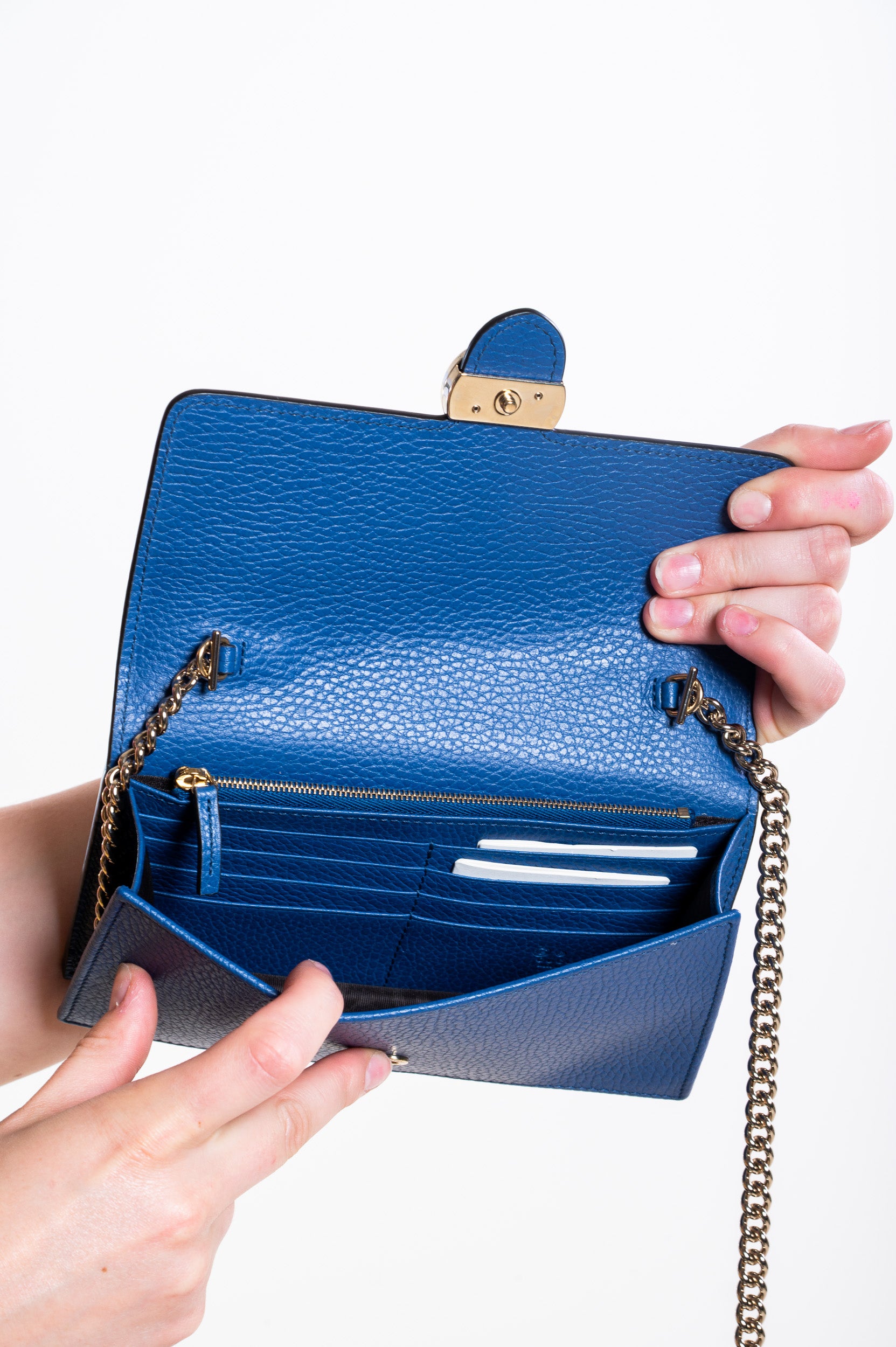 Blue Interlocking G Wallet On Chain