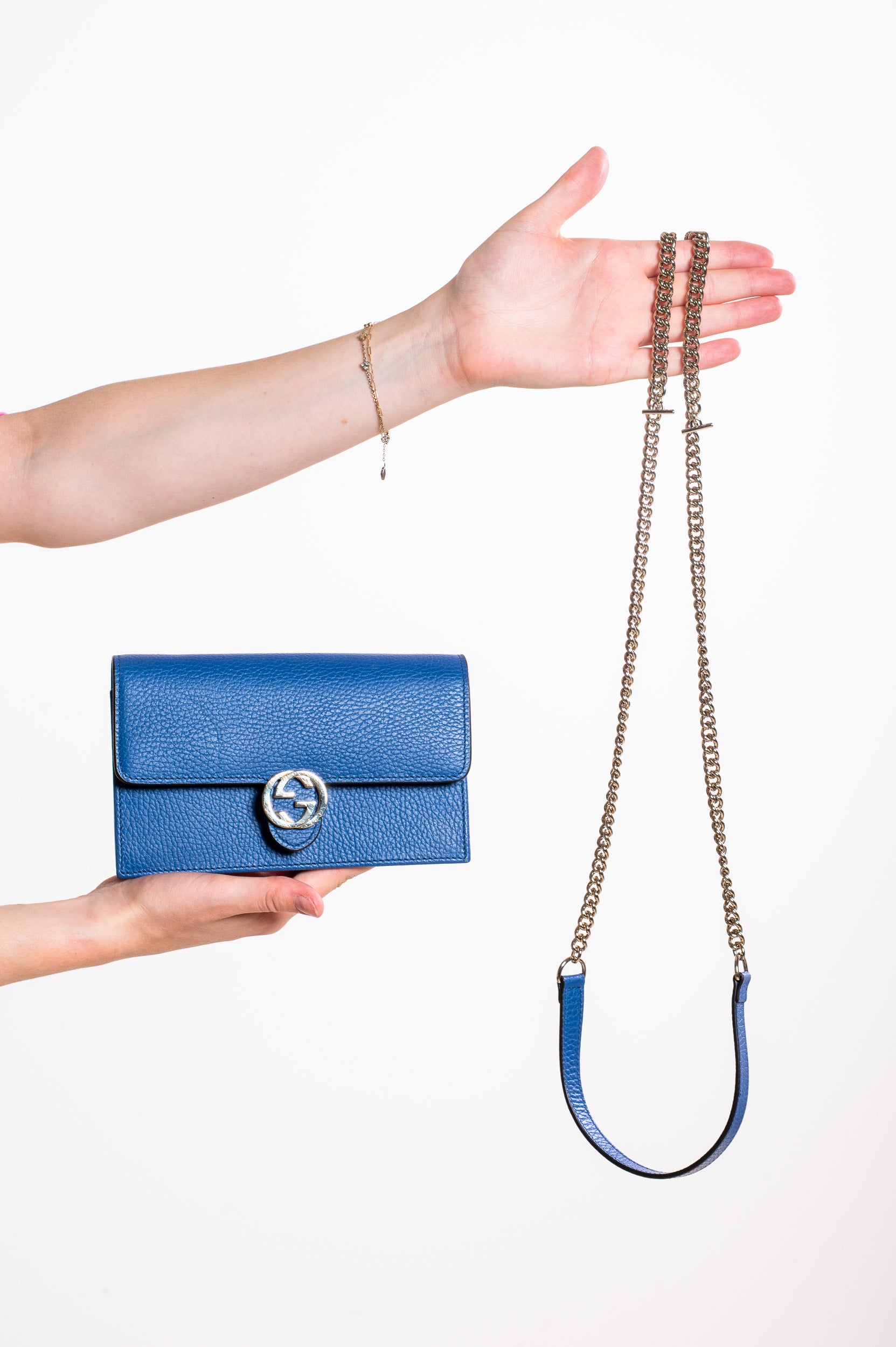 Blue Interlocking G Wallet On Chain