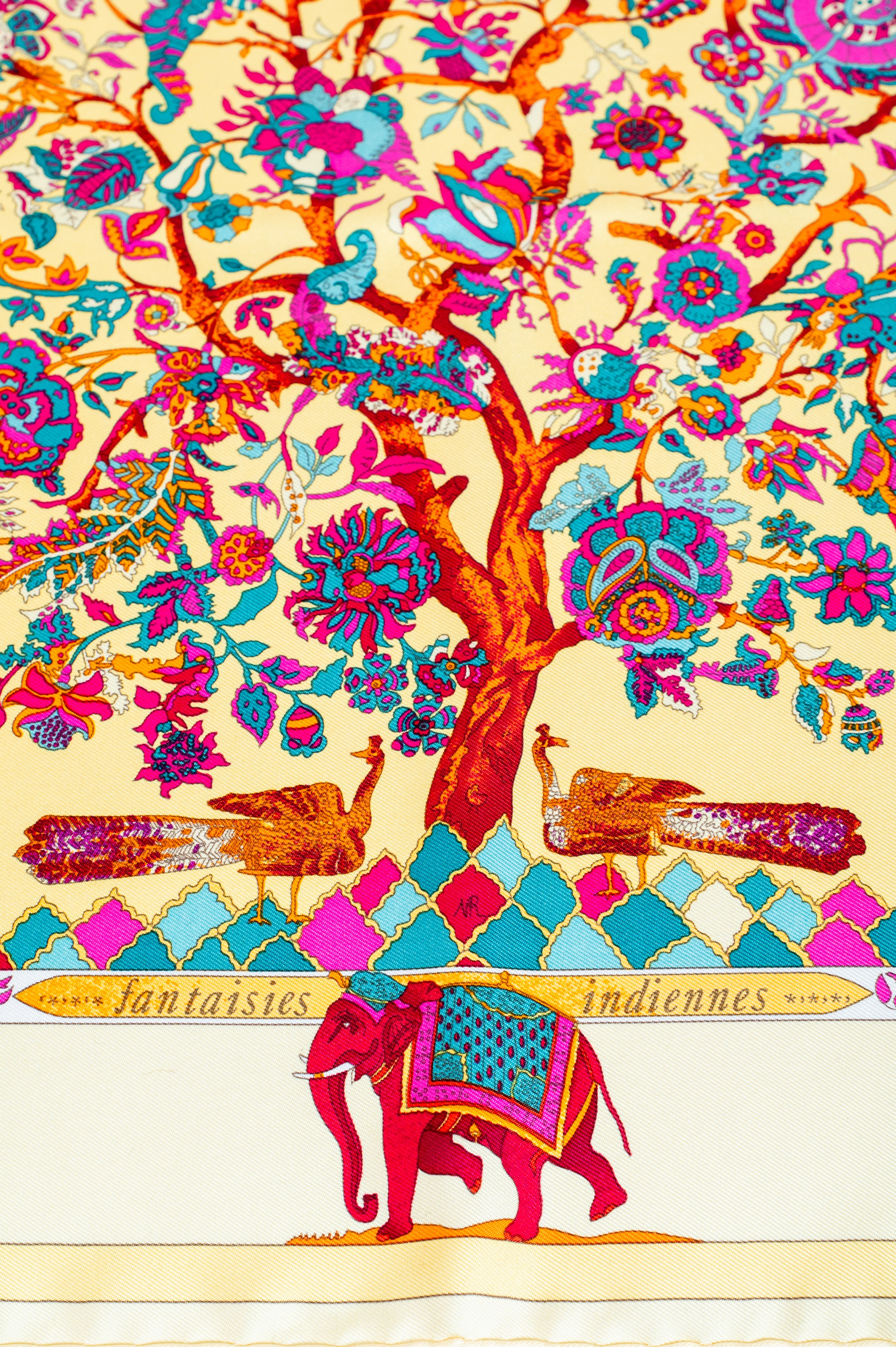 Fantaisies Indiennes 45 Scarf