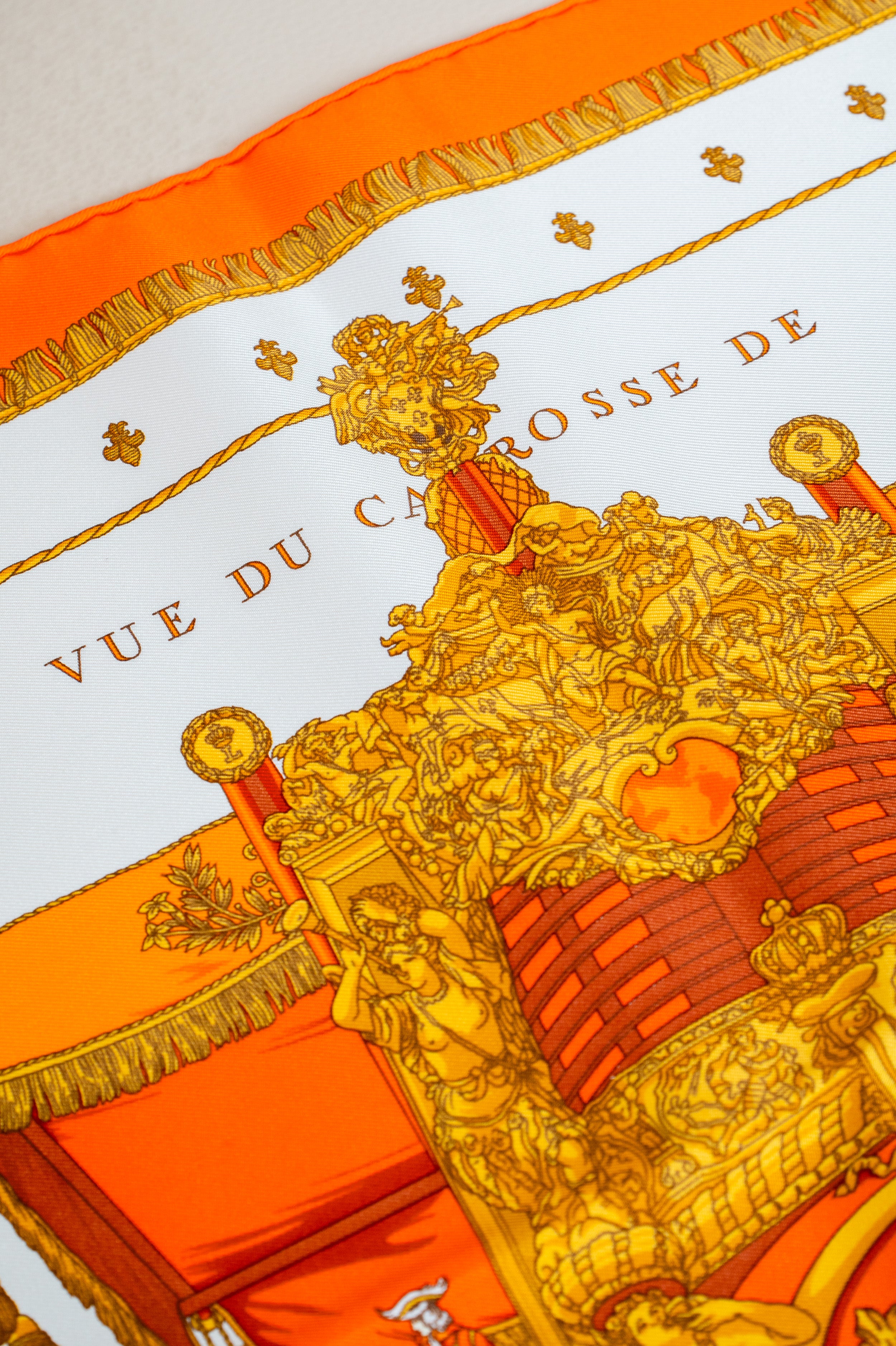 Vue du Carrosse de la Galere la Reale 45 Scarf