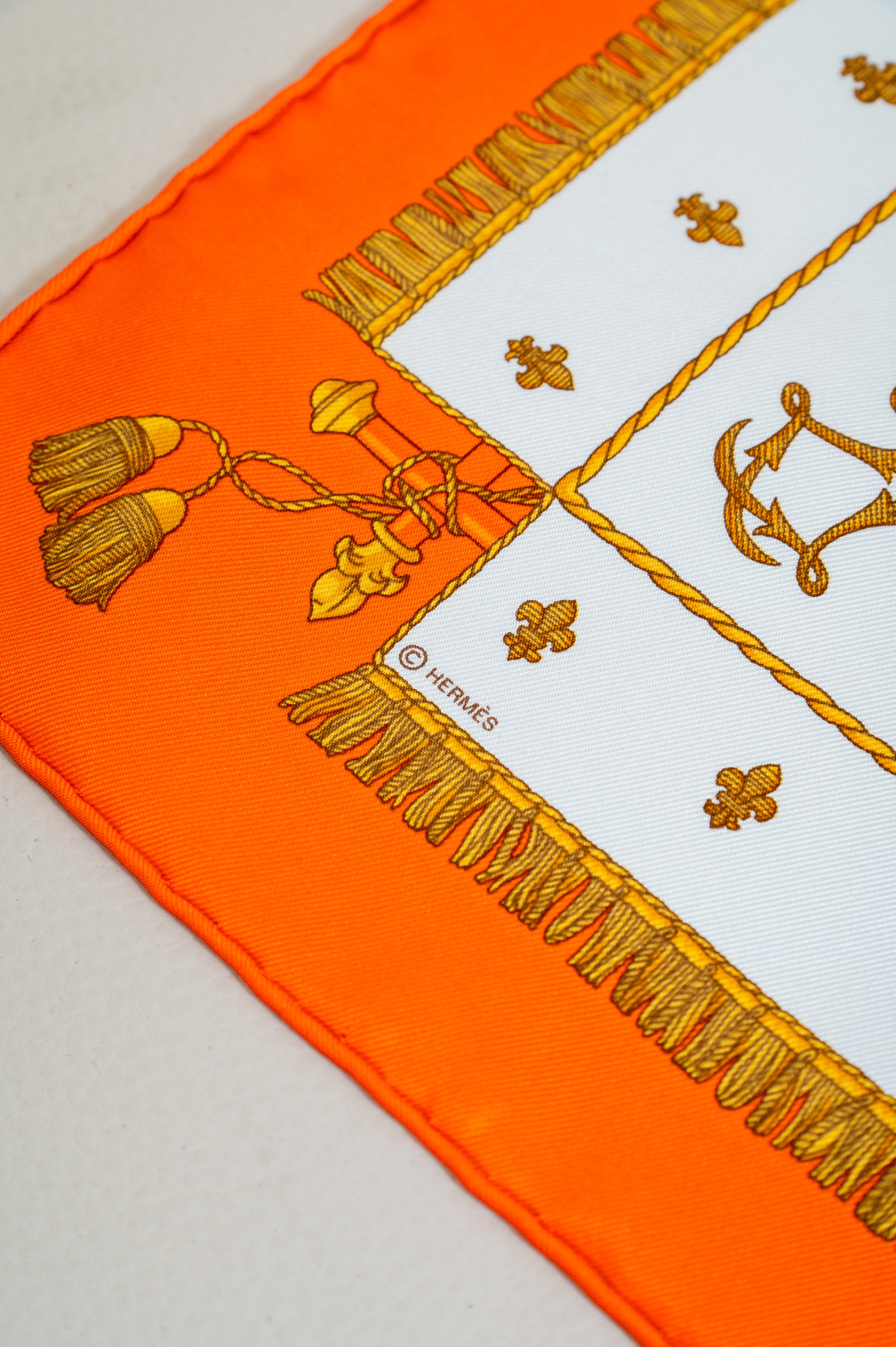 Vue du Carrosse de la Galere la Reale 45 Scarf