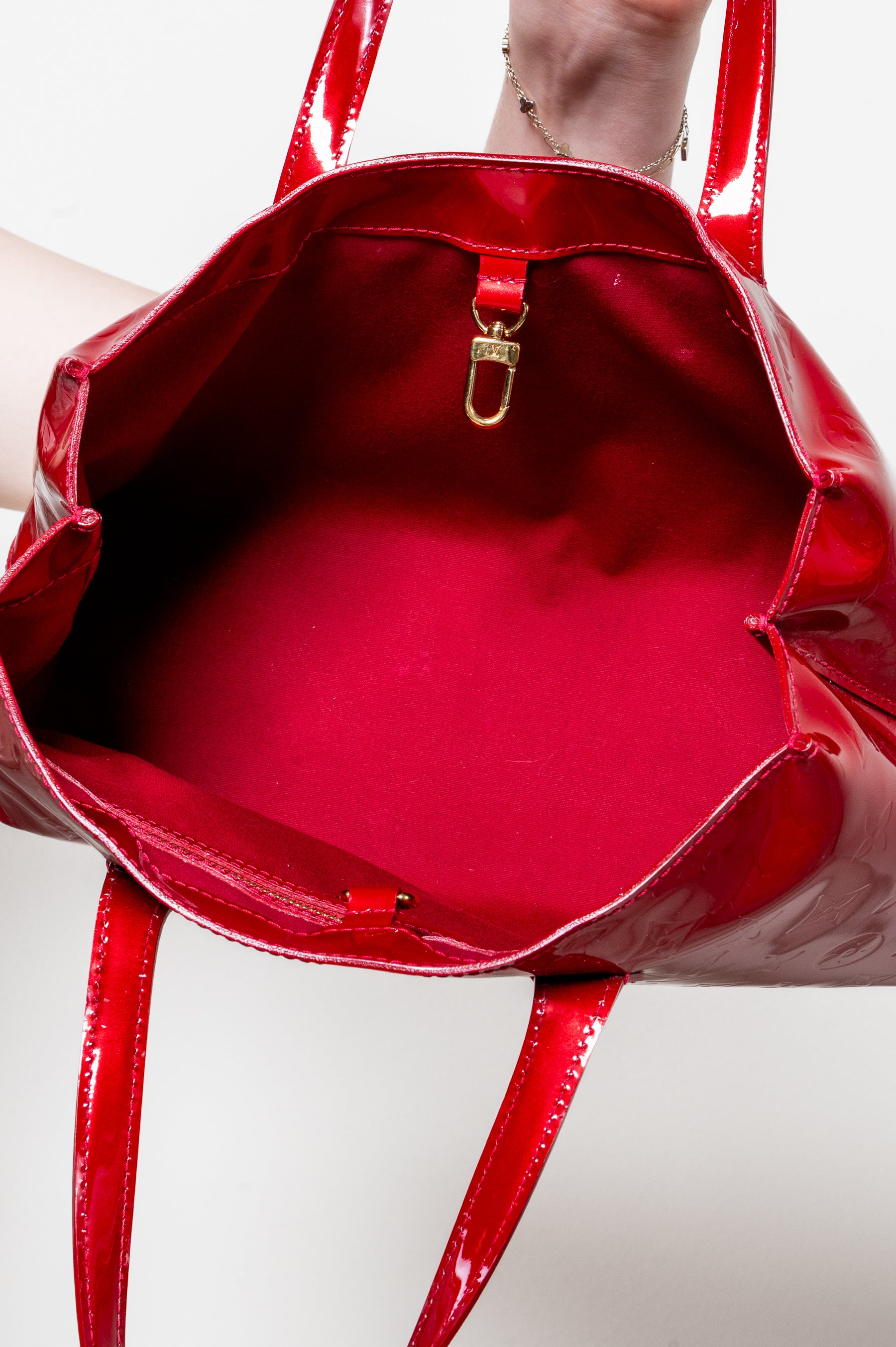 Red Vernis Wilshire PM Monogram Top Handle Bag