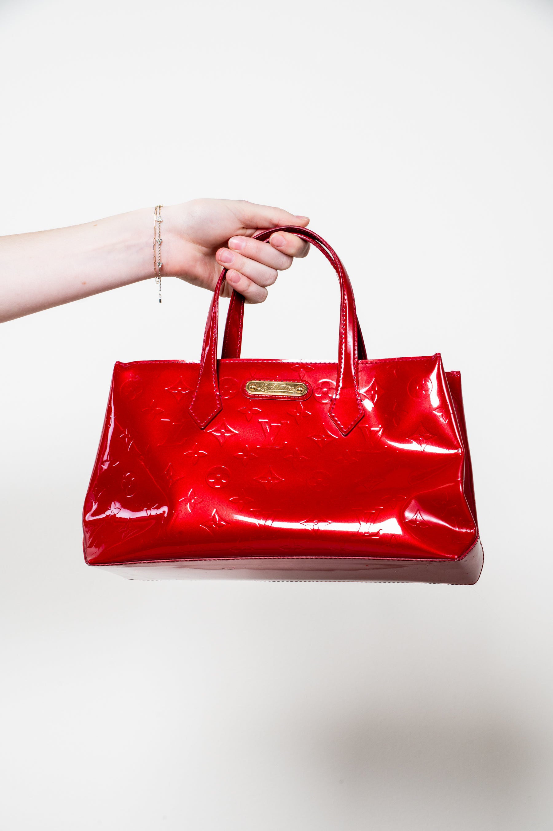 Red Vernis Wilshire PM Monogram Top Handle Bag