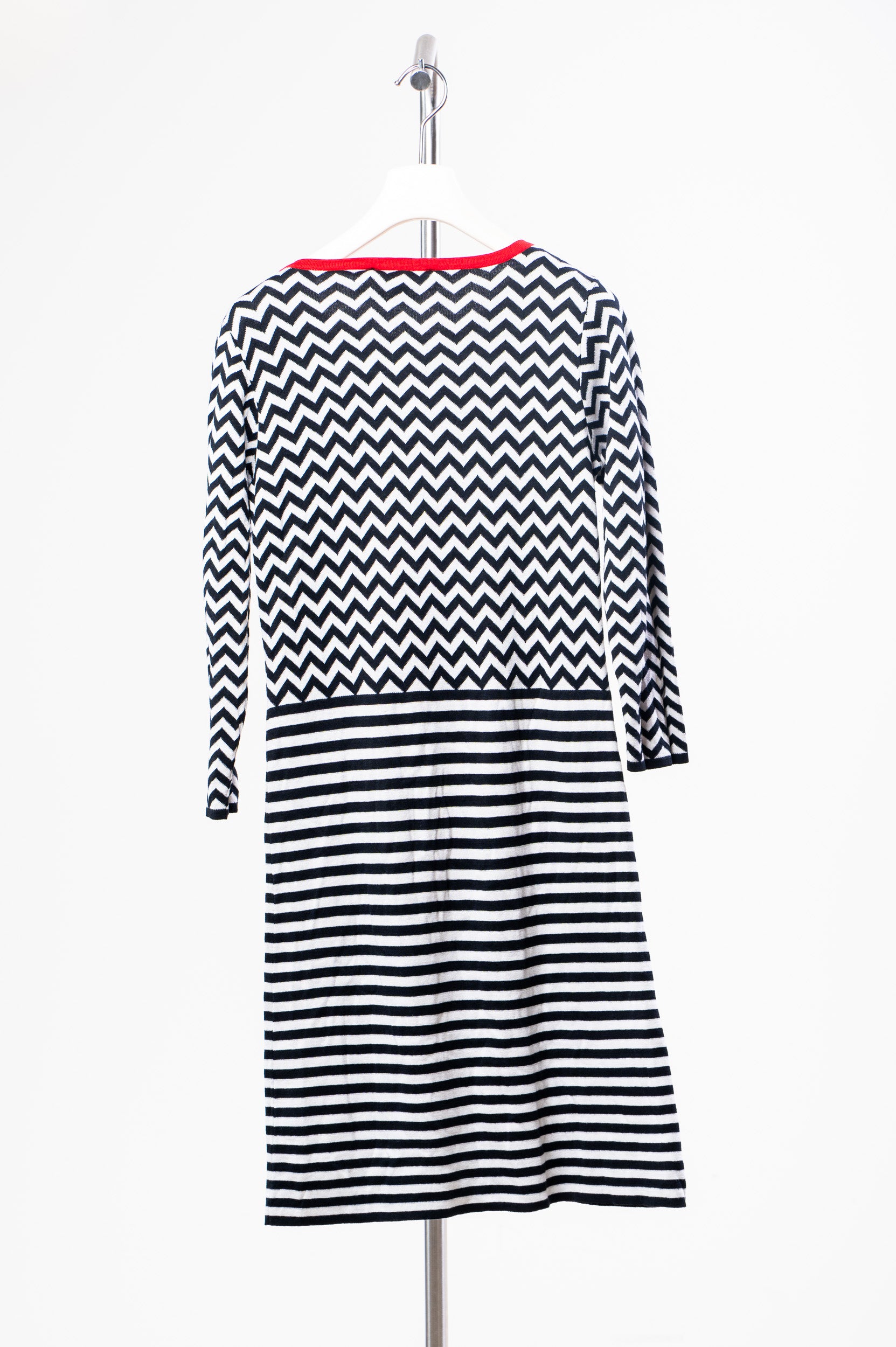 Black and White Chevron/Striped 3/4 Length Dress w/ Red Neck Detail