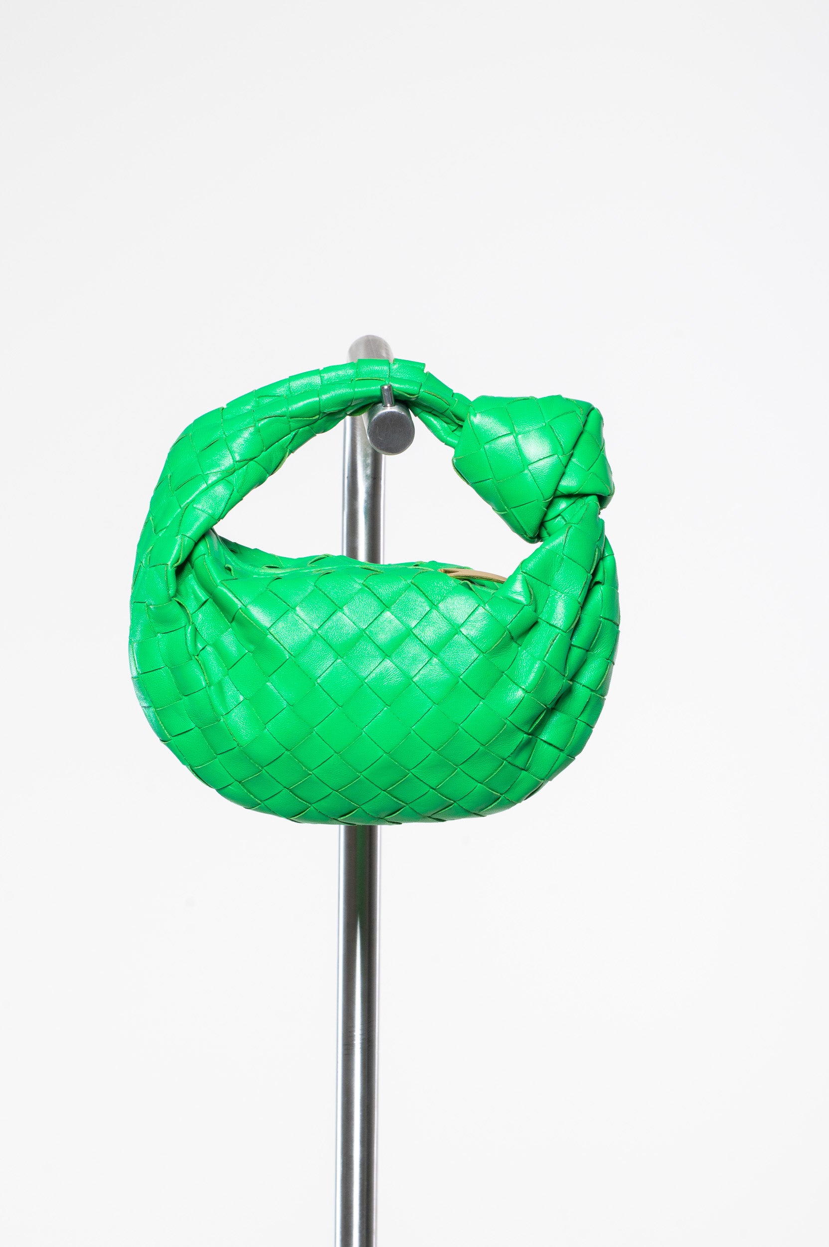 Back view of Bottega Veneta Intrecciato Mini Jodie Parakeet Handbag