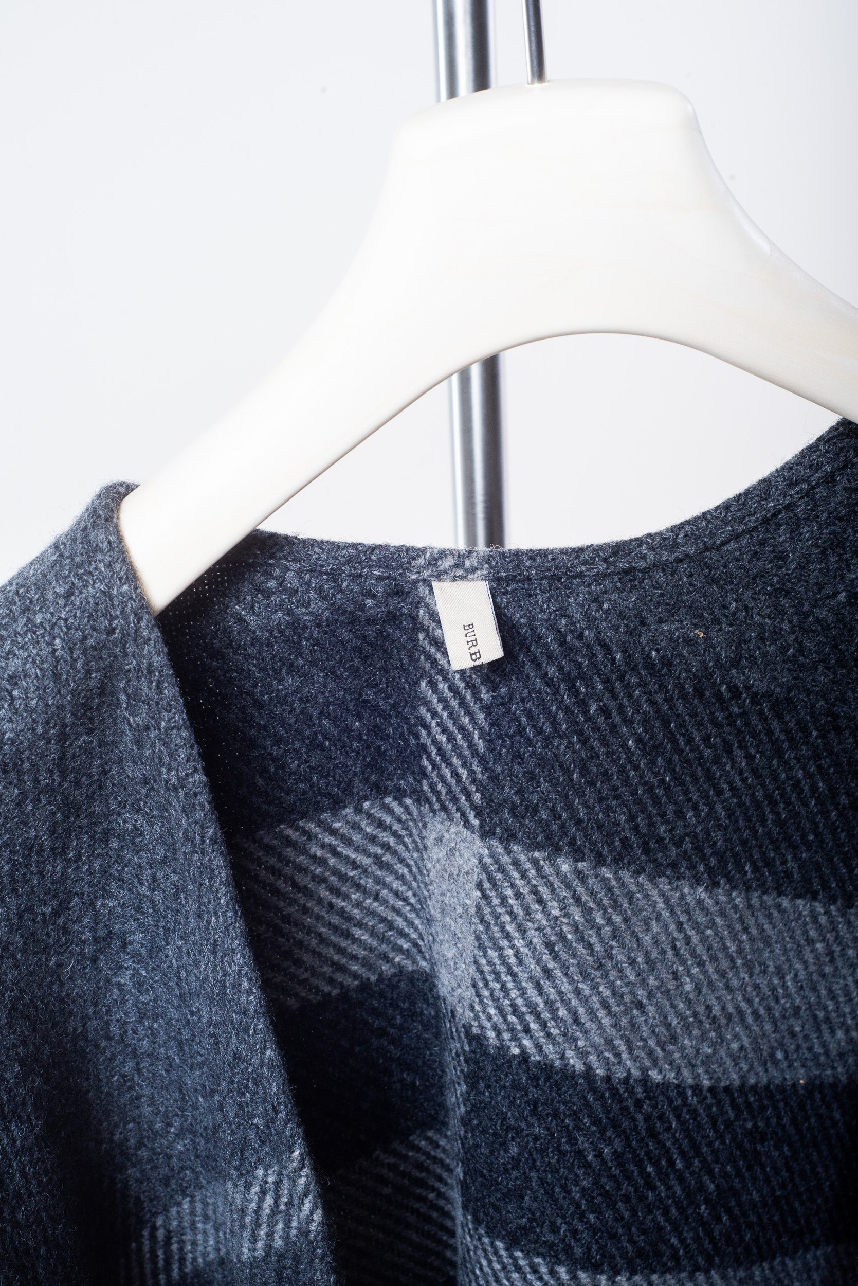 Grey Check Printed Cape