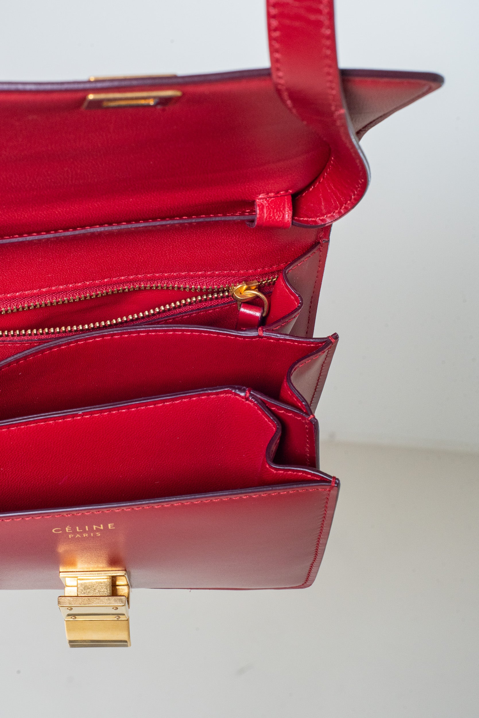2015 Classic Box Red Crossbody Bag