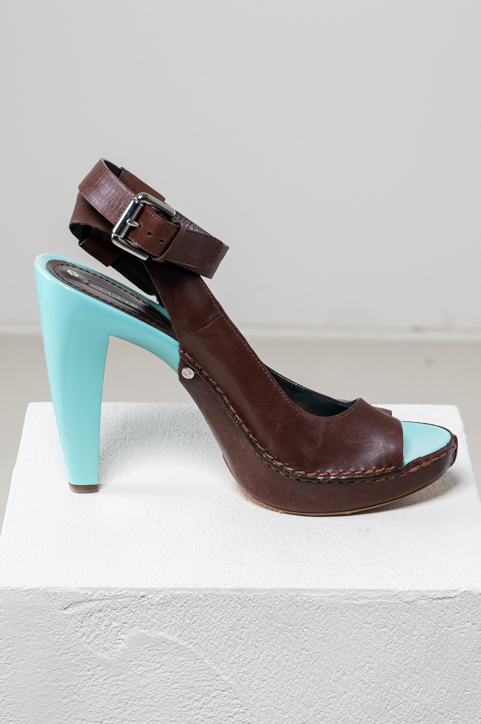 Blue Block Heel Leather Pump