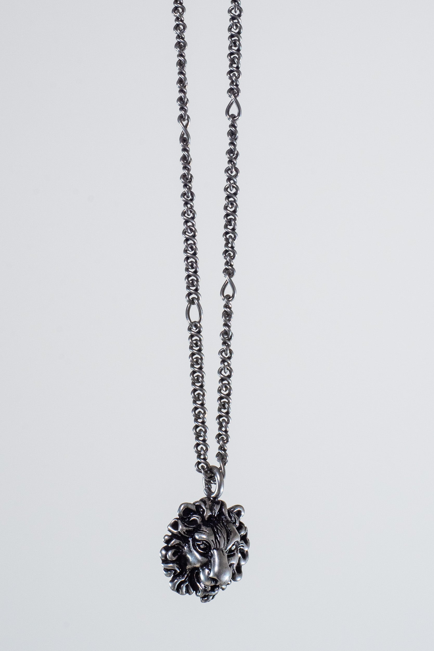 Lion Head Pendant Necklace