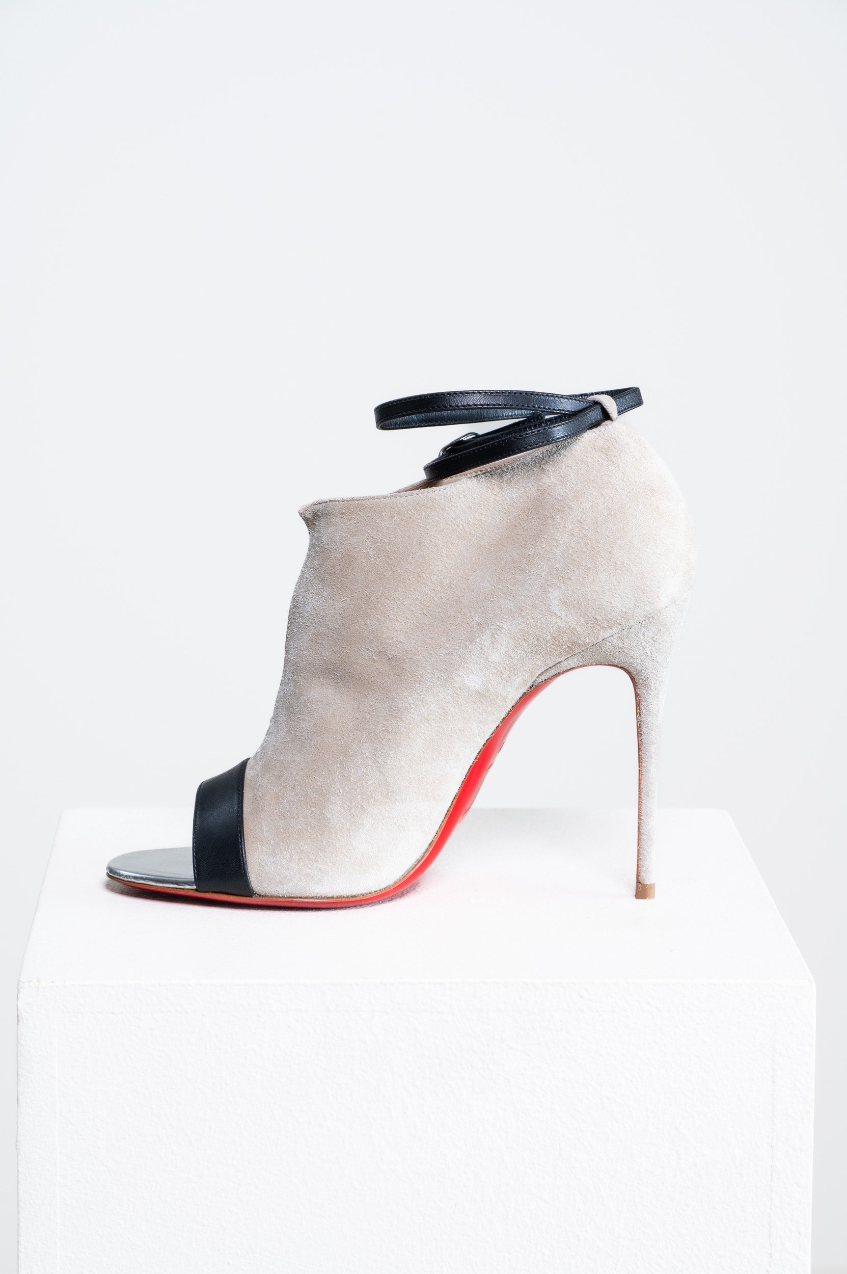Diptic 100 Veau Velour Peep Toe Heel