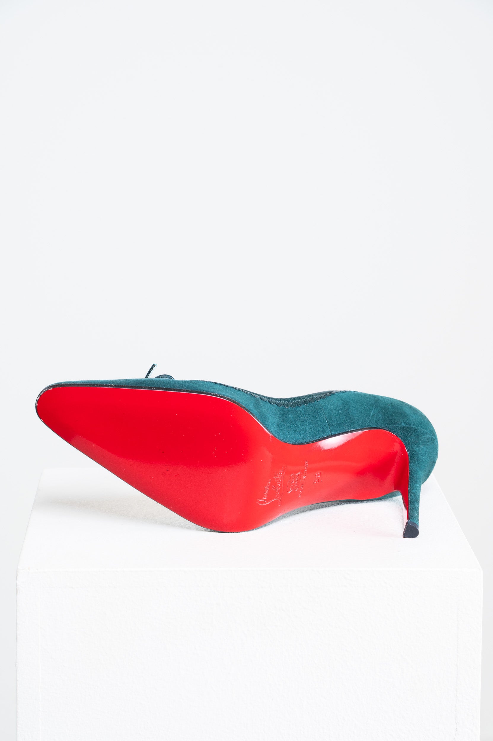 Vintage Alice 100 Green Suede Pump Heel