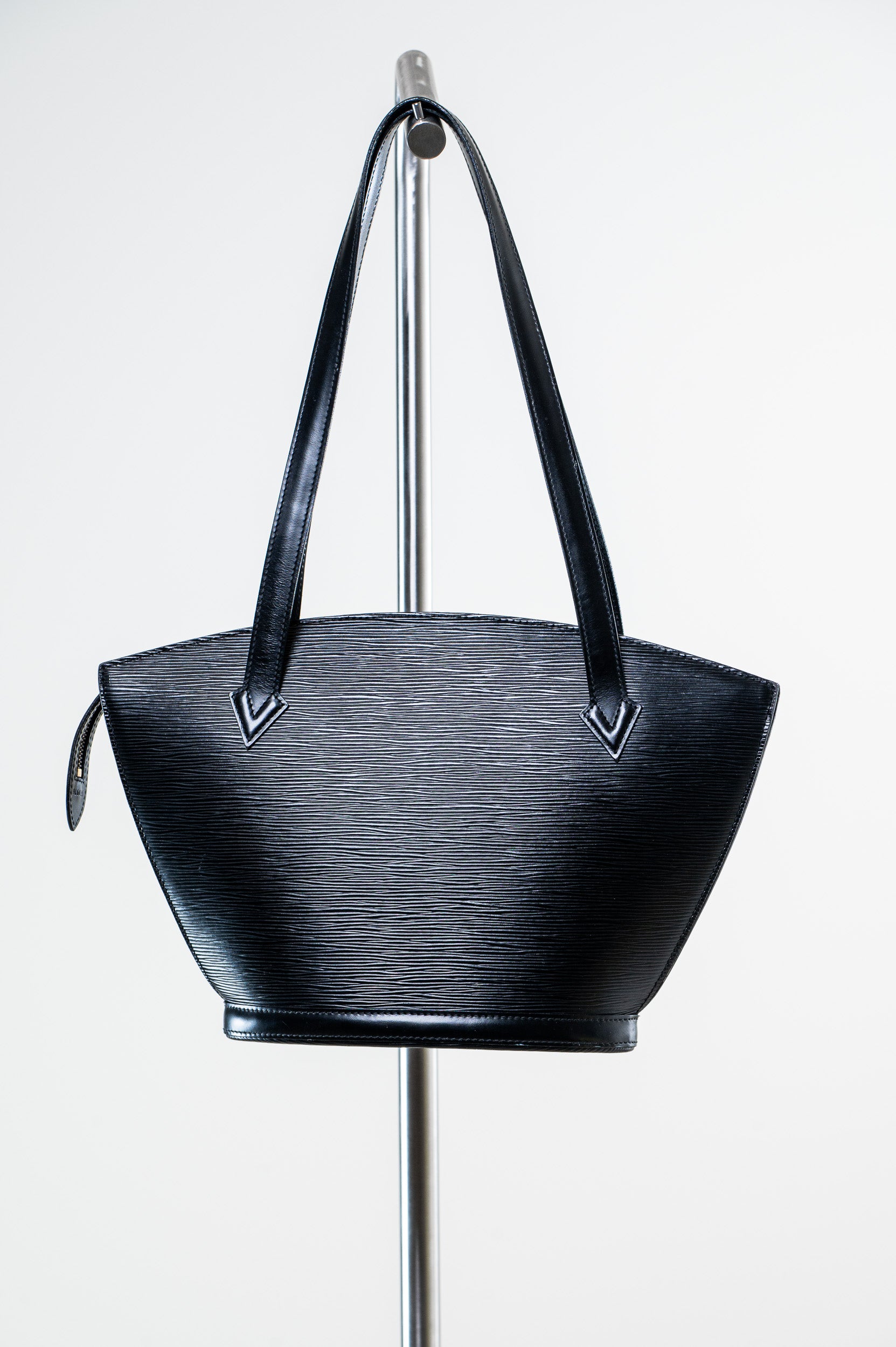 Another view of Louis Vuitton Saint Jacques PM Shoulder Bag in black Epi leather