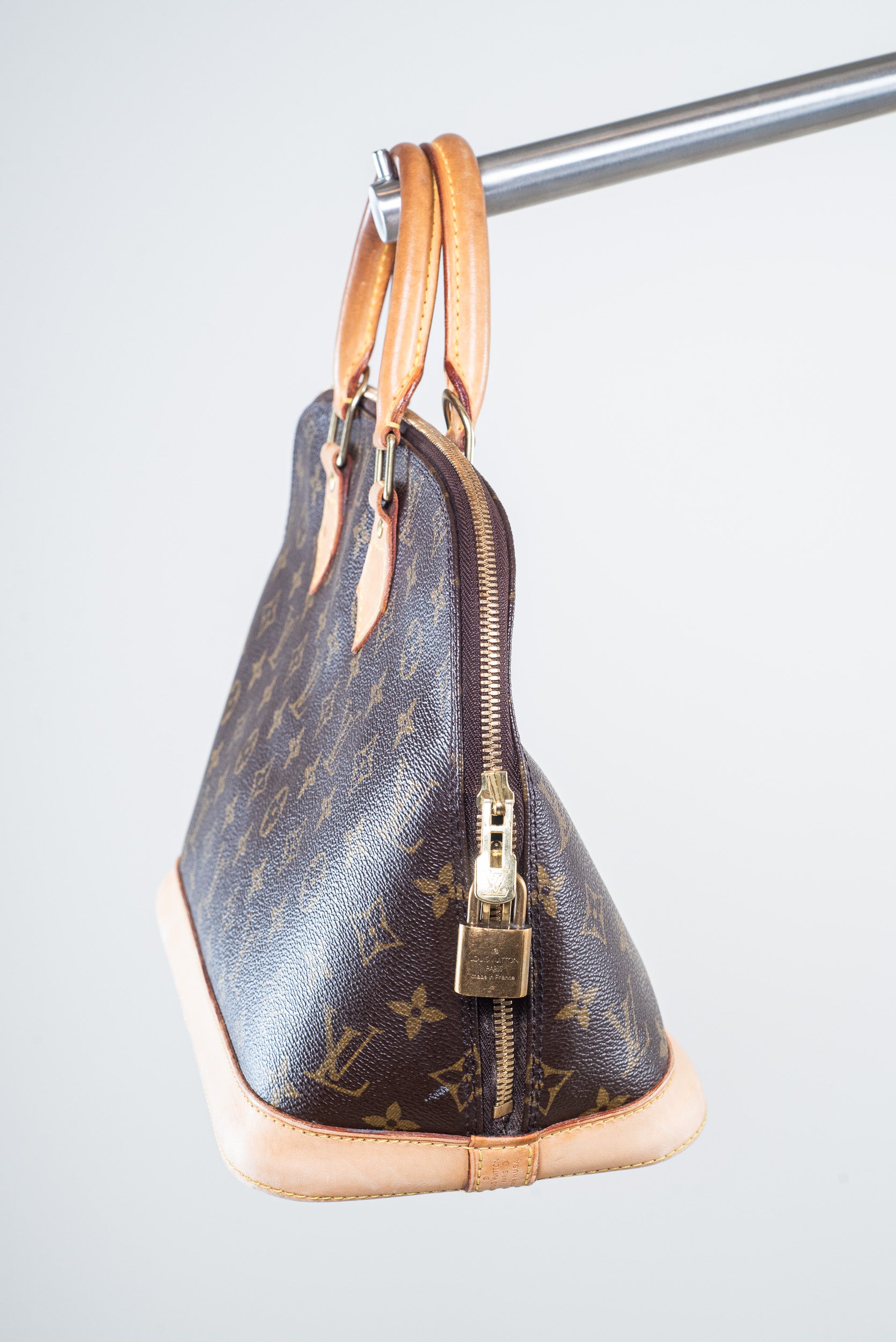 Vintage Monogram Alma PM Bag