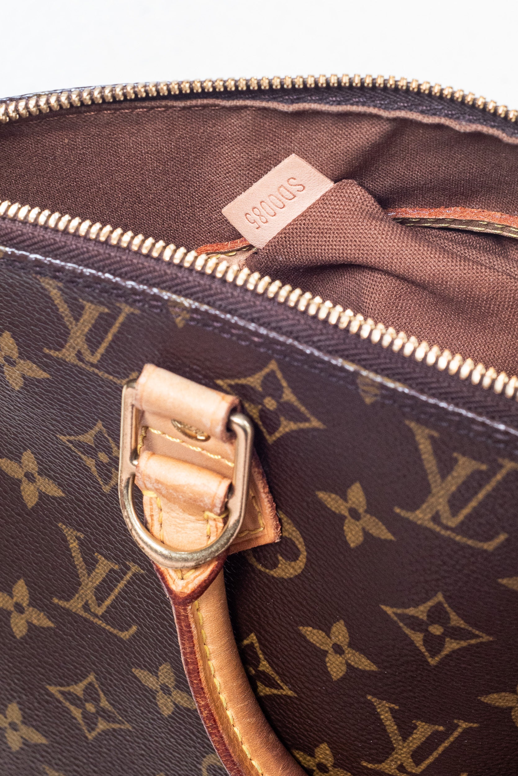 Vintage Monogram Alma PM Bag