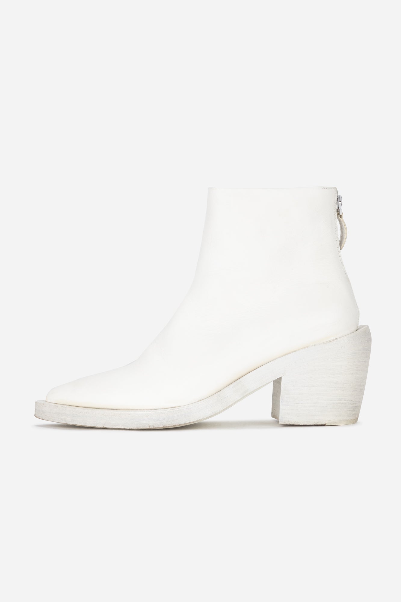 White Leather Coneros Boots - So Over It Luxury Consignment